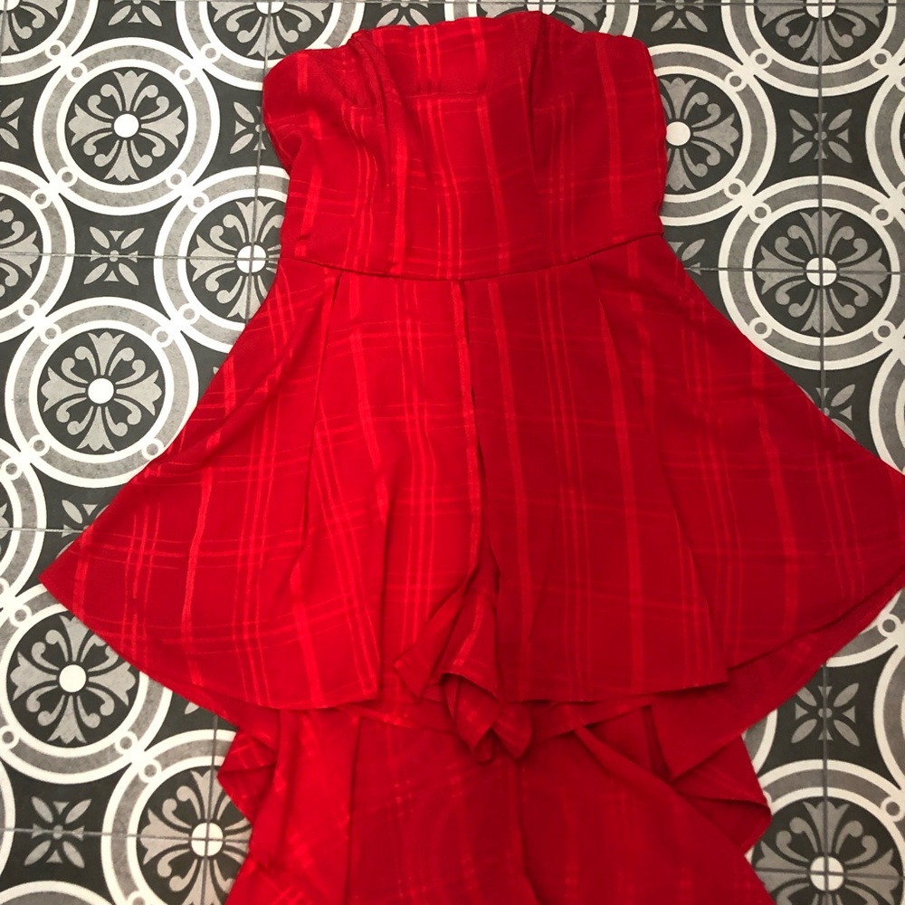 Red high low dress skort strapless size S